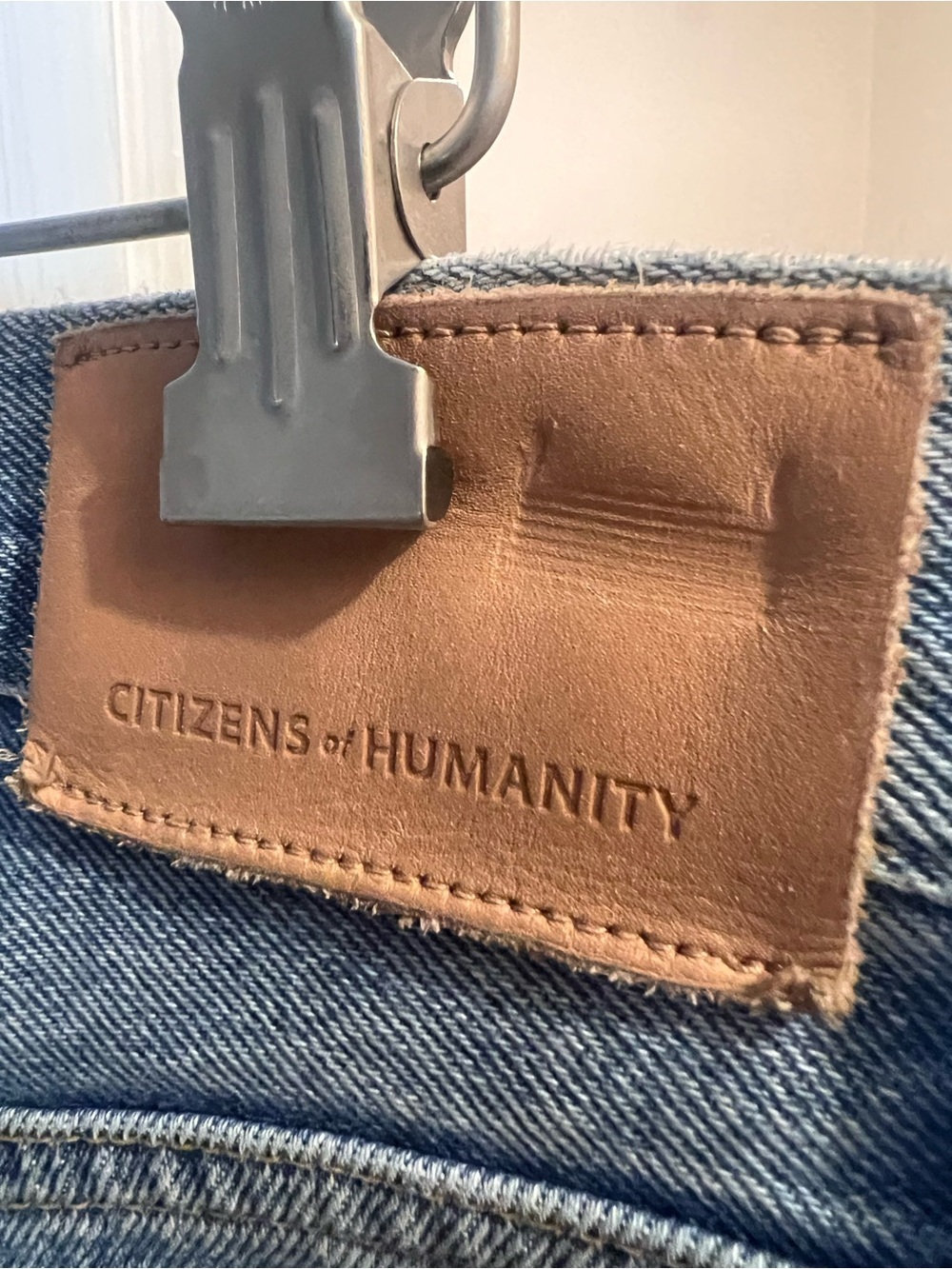 CITIZENS OF HUMANITY Eva Distressed Straight Leg Jeans 26 - Picture 14 of 14